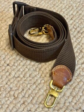 Authentic Louis Vuitton Crossbody Strap with Leather Ends and Generic Clasps